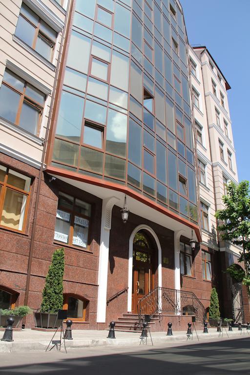 Apartment In Center Of Odessa الغرفة الصورة